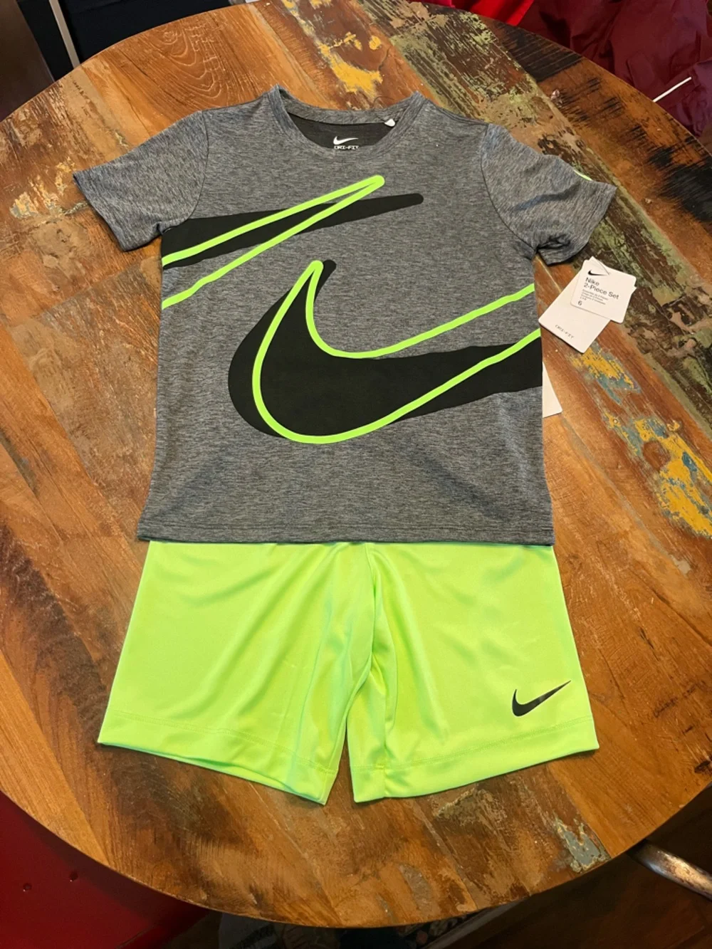 NWT Nike Boys 2 Piece Shorts Set - Picture 1 of 6